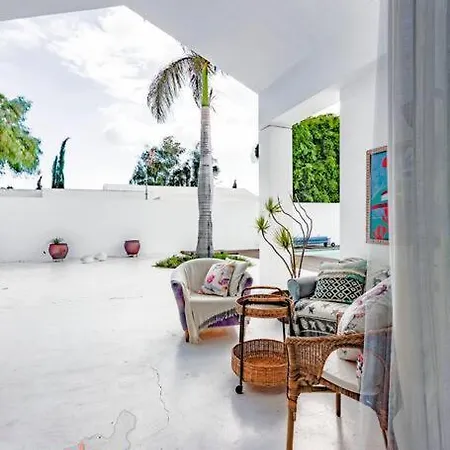 Villa Casa Lola Adults Only